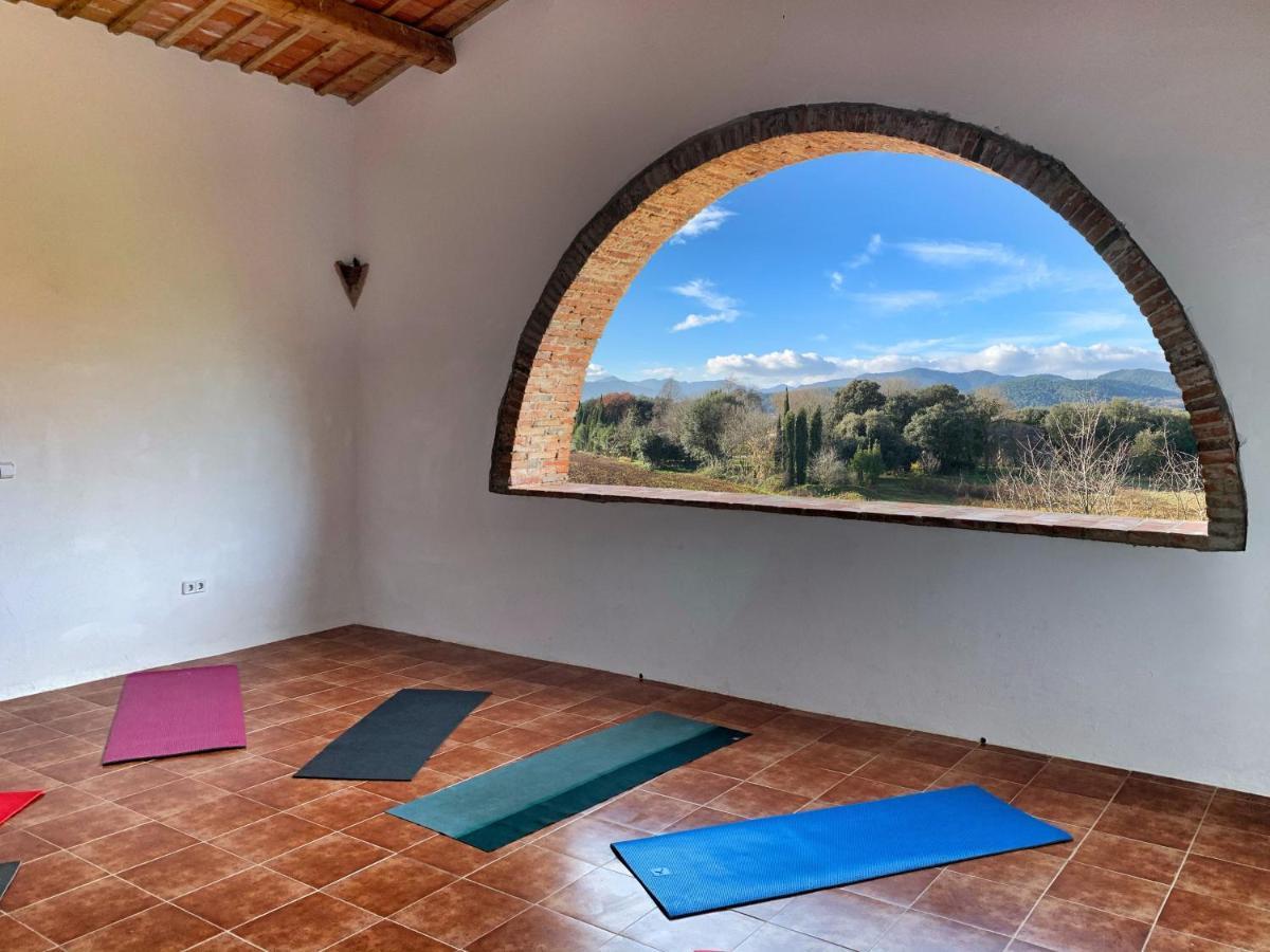 Hotel Mas Pelegri Seriñá Bagian luar foto