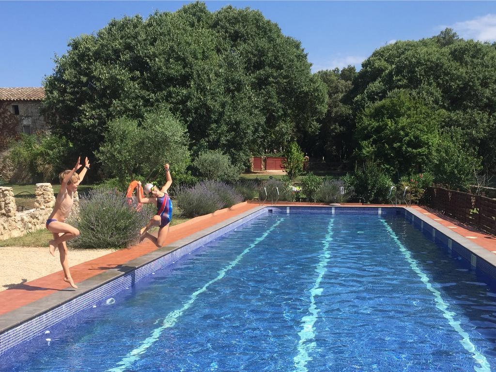 Hotel Mas Pelegri Seriñá Bagian luar foto