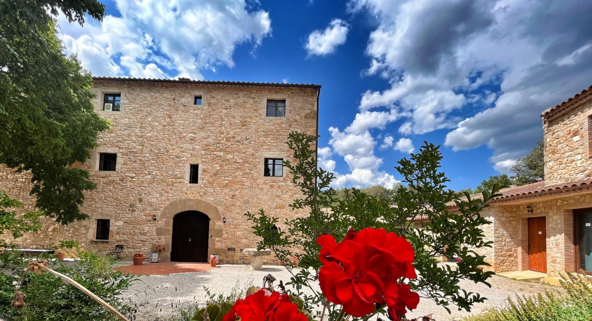 Hotel Mas Pelegri Seriñá Bagian luar foto