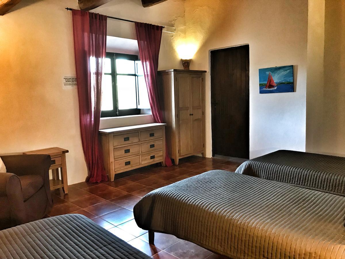 Hotel Mas Pelegri Seriñá Bagian luar foto